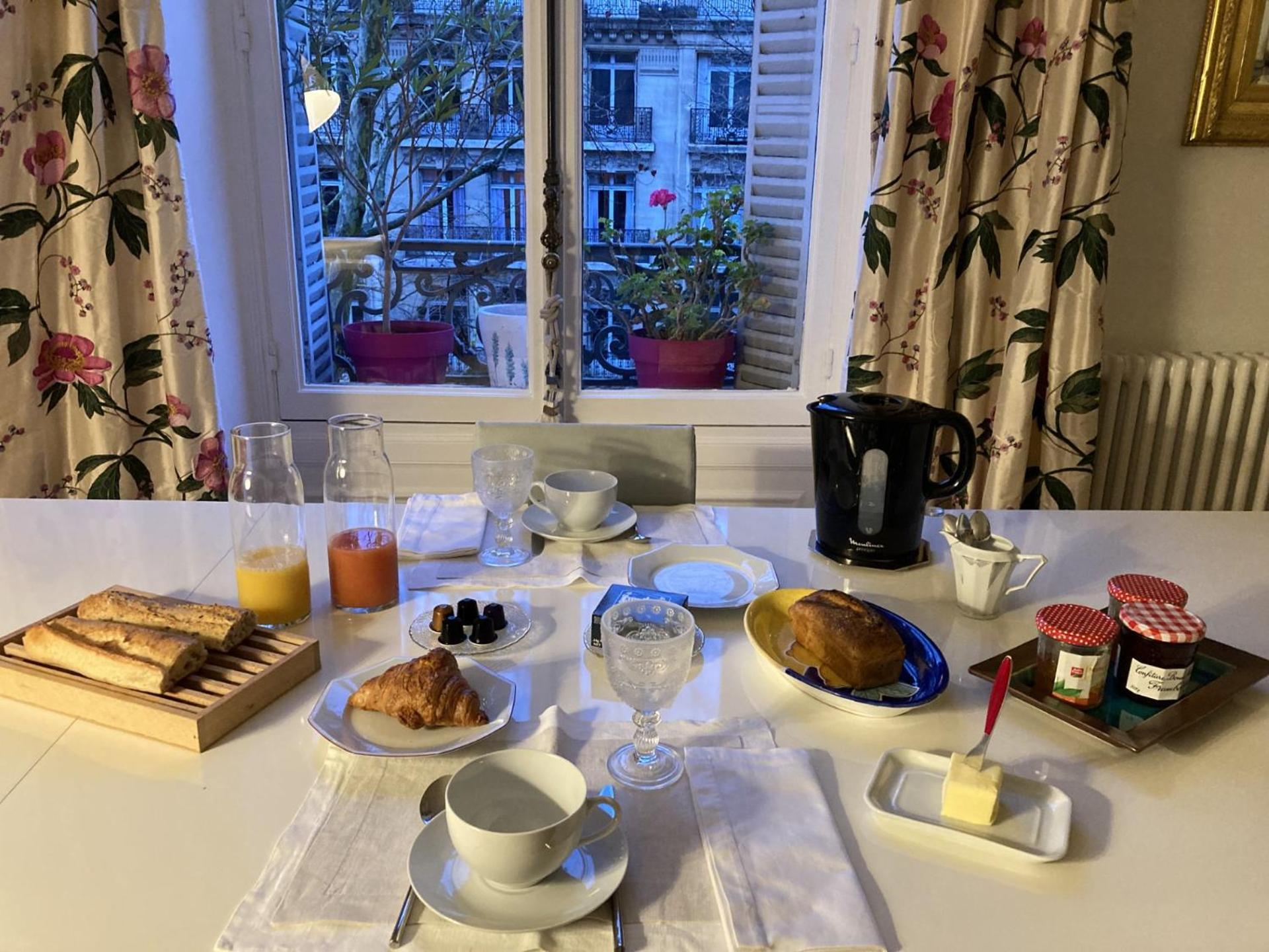 Parc Monceau Bed & Breakfast Paris Ngoại thất bức ảnh